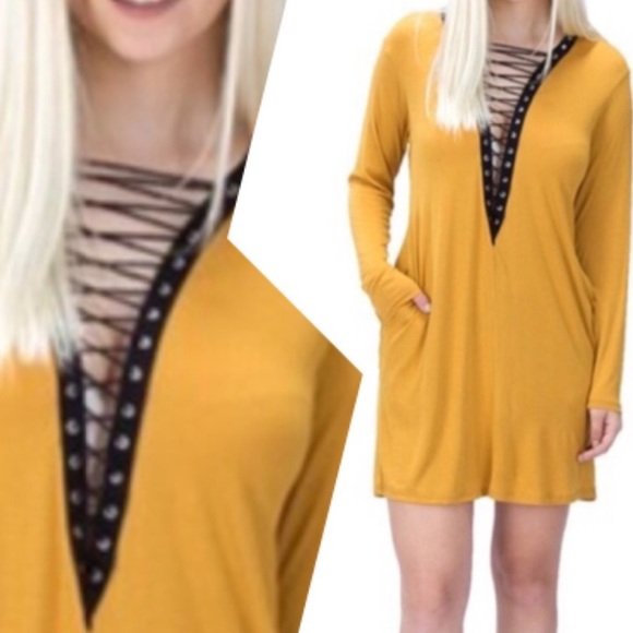 Dresses & Skirts - 🍁Lace-up Boutique Pocket Dress